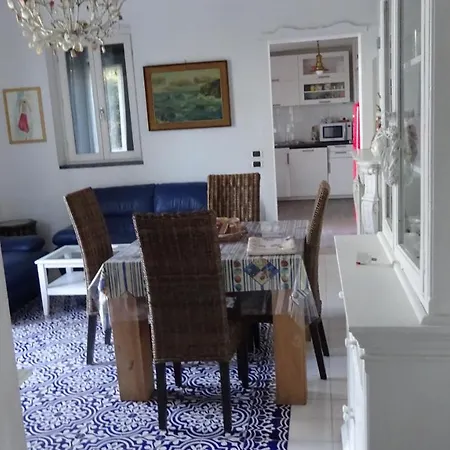 Casa Erika Villa *